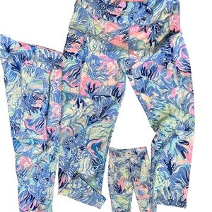 Lilly Pulitzer Colorful Abstract Pattern Leggings